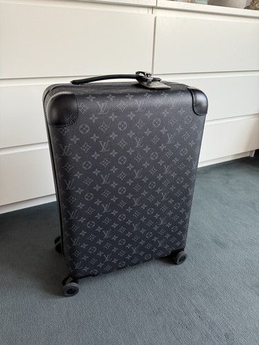 Louis vuitton - louis,