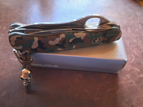 Neues victorinox military - neues,