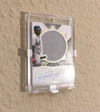 Minimalistischer Wandhalter