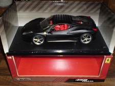 Ferrari 458 Italia schwarz 1:18  Hot Wheels in OVP