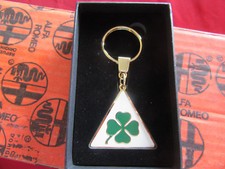 Alfa Romeo Schlüsselanhänger " Triangolo Alfa Romeo Quadrifoglio " NEU