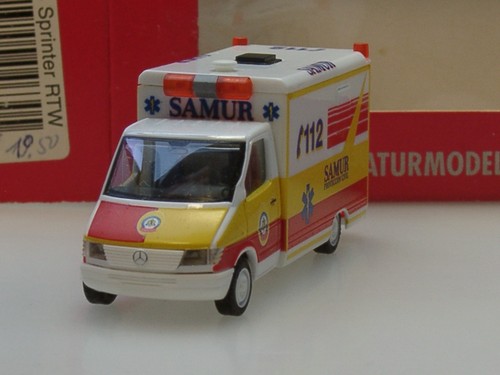 Herpa mercedes sprinter - herpa,
