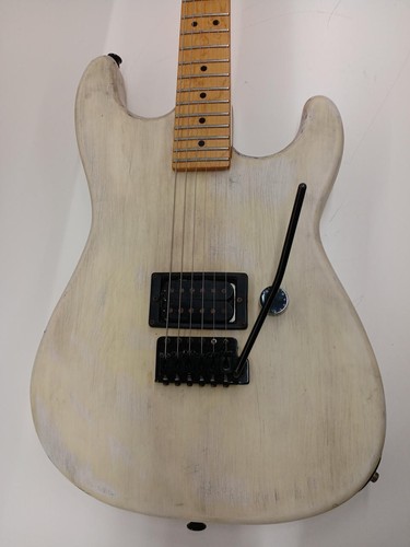 Charvel model white - model-1,