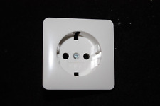 Gira BASIC Flächenschalter (alte Serie) Steckdosen Blende 62x62 mm in reinweiß