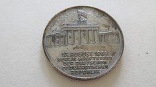 große, nicht tragbare Medaille Mauerbau