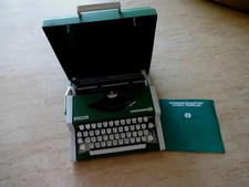 ♥ Vintage Olympia Traveller
