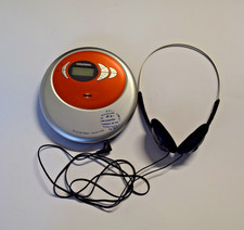 Grundig tragbarer CD-/