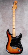 1979 FENDER STRATOCASTER SUNBURST MAPLE NECK SAMMLER GITARRE VINTAGE GUITAR