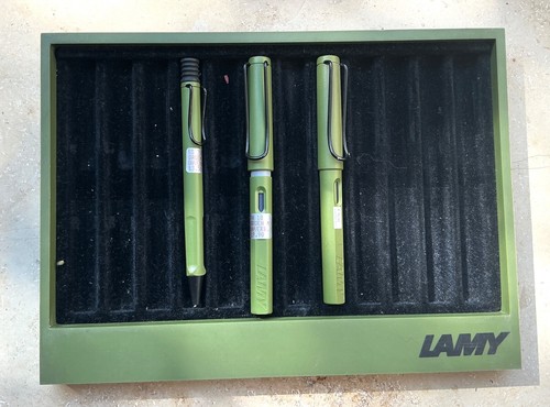 Lamy safari savanna - safari,