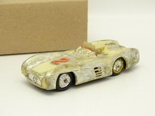 Norev Sb 1/43 - Mercedes Wettbewerb Karl Kling