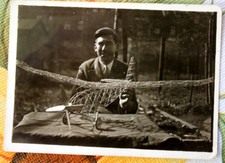 Foto flugzeug Modell Modellbau Mann flugzeugbau 1933 vintage AD