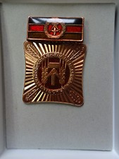 Dachbodenfund: Orden