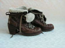 Ralp Harrison Country Leder