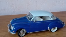 Auto Union DKW 1000 S Maßstab 1:18 von Revell in blau