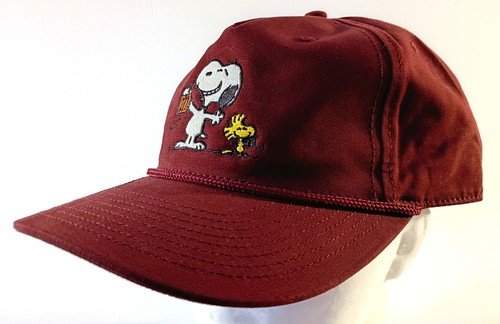 Snoopy aeropostale peanuts - snoopy,