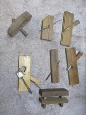 alte Holzhobel, Nuthobel Rundhobel altes Werkzeug 