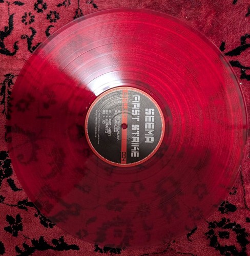 Vinyl seema first strike - –,