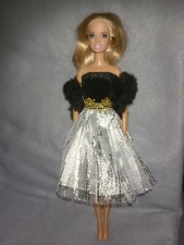Barbie Kleid Puppen Party
