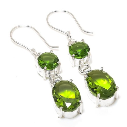 Grüner peridot edelstein - peridot,