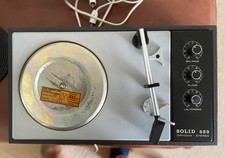 retro plattenspieler mit lautsprecher; Solid 523, DDR