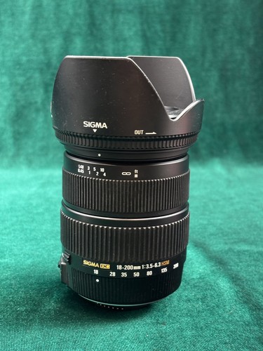 Sigma objektiv 200 - 18–200, mm