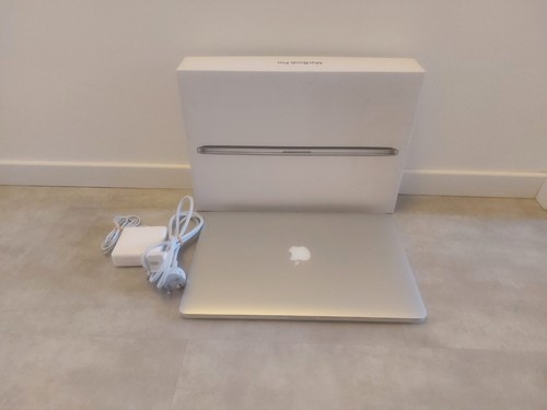 Apple macbook pro mitte - apple,