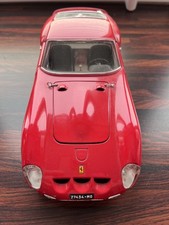 BURAGO FERRARI 250 GTO 1962 1:18
