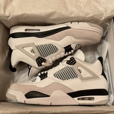 Nike Jordan 4 Military Black