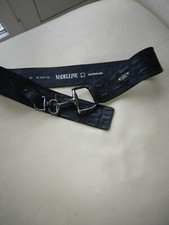 Damen Ledergürtel schwarz, asymetrische Form, von Madeleine, 1,10 m Gesamtlänge 