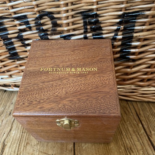 Fortnum mason leere - mason, "leere"