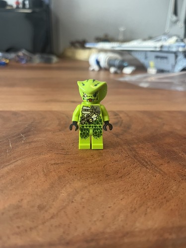 Lego ninjago figur lasha - figur,