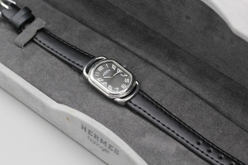Near mint box hermes - mint, w/