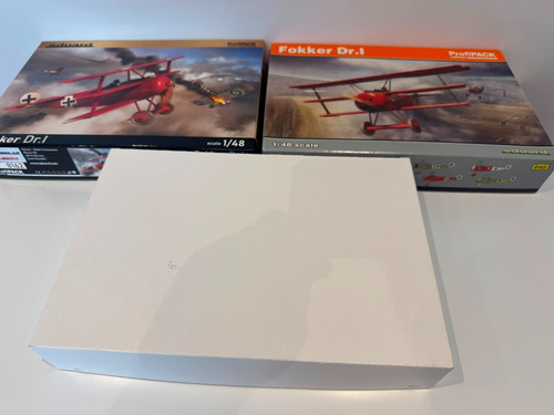 Eduard 8162 fokker dr 1 - 2,