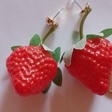 Ohrstecker große rote