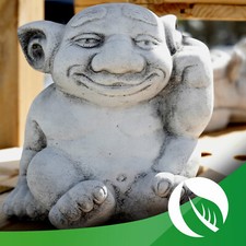 Steinguss Troll mit Finger im