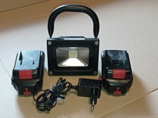 Akku Halogenstrahler/ Arbeitsleuchte mit 2 Akkus