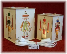 Bausatz Laterne Laternen Weihnachtslaterne groß elektrisch 16x16x22cm