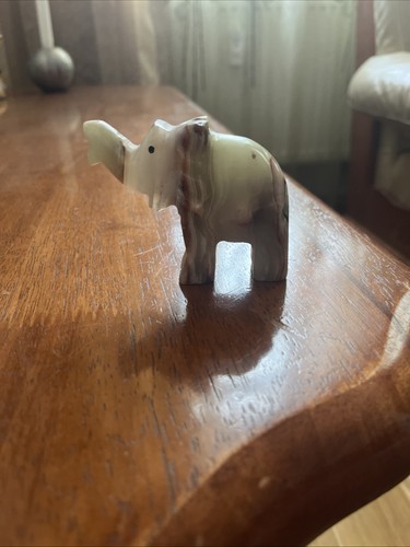 Onyxelefant antik elefant aus - *onyxelefant,
