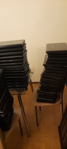 Stück asus laptops - 25,