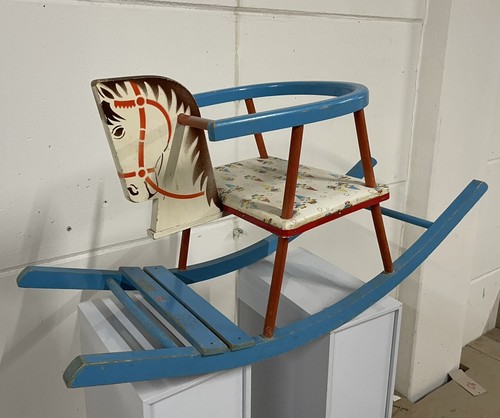 Vintage schaukelpferd aus - vintage,