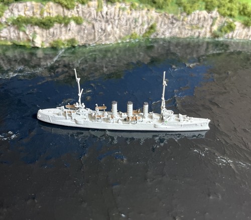 Deutscher kreuzer emden - deutscher,