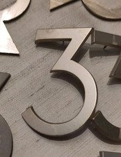 Vintage Aluminium Zahlen "3"