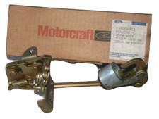 Ford Granada Kombi / Turnier Mk2 "Schloß Hecklappe" 77GBN43431AB / 1579757 - Neu