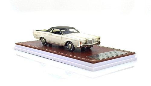 Lincoln mark iii 1971 - 1/43,
