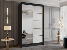 Schiebetürenschrank Hroba III Kleiderschrank mit Spiegel Garderobenschrank