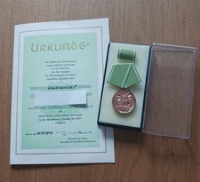 DDR Orden der bewaffneten Organe mit Urkunde