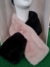 Plüsch Winter Schal Fellimitat  kuschelig Kunstfell Steckschal  Schwarz Beige