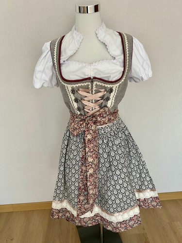 Schönes dirndl von krüger - schönes,