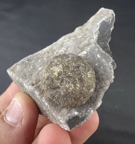 Pyrit aus namibia 54g - aus,