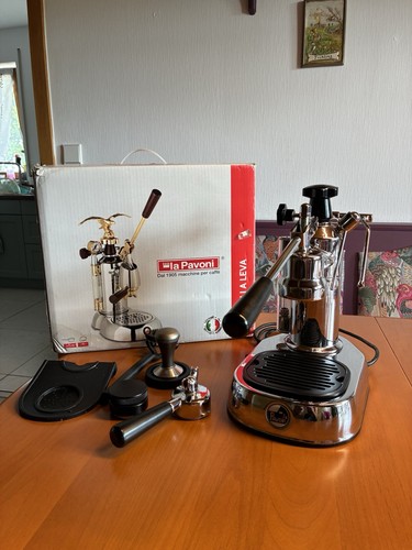 Pavoni europiccola - la,
